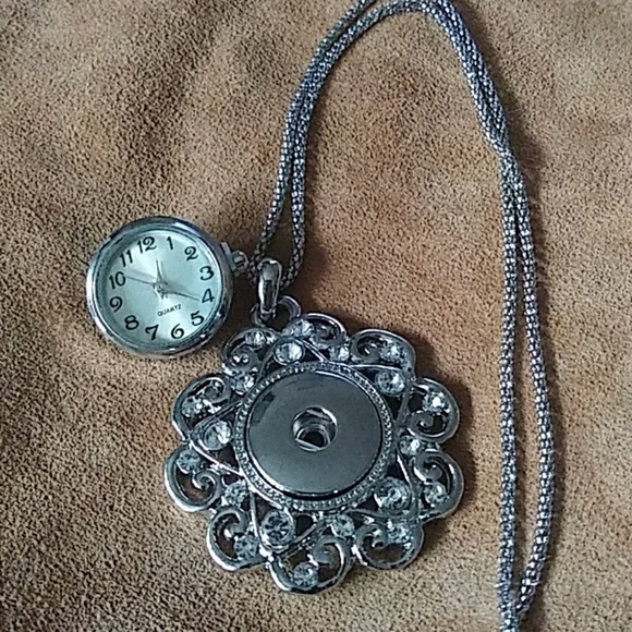 GingerSnap Pendant w/Watch - Picture 2 of 6